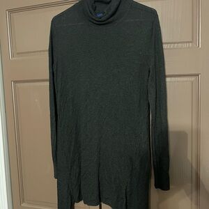 Apt. 9 Women's Dark Gray Turtleneck Sweater